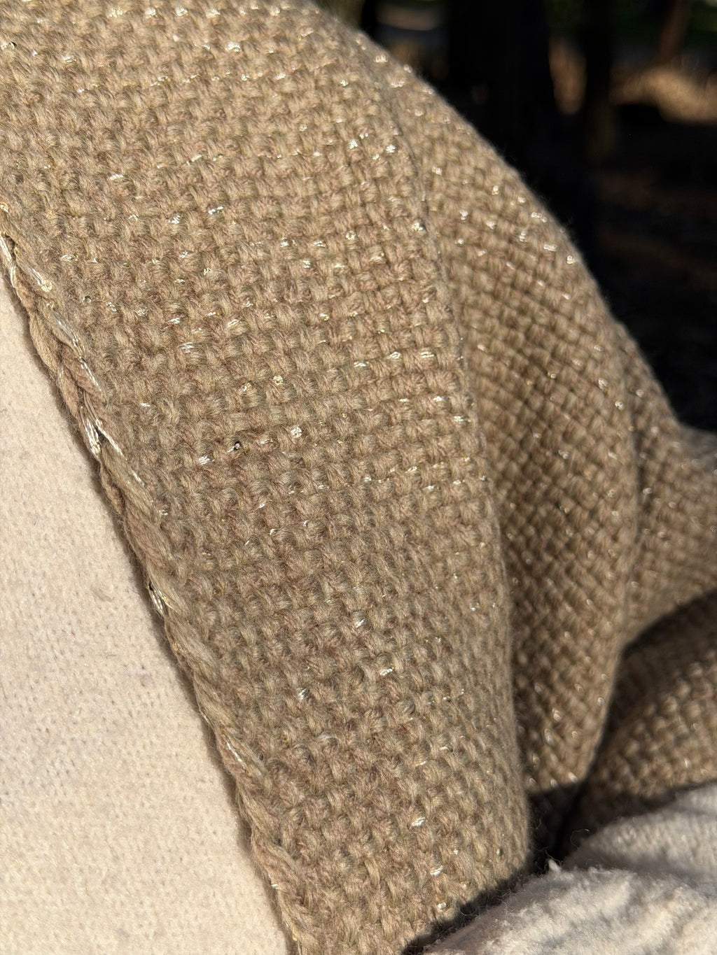 Ruana Amelia Camel con Brillo